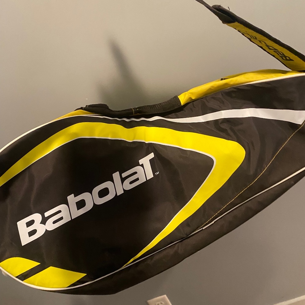 Babolat tennis racket shoulder strap holder